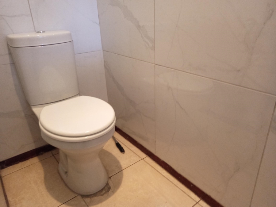 To Let 3 Bedroom Property for Rent in Sandown Gauteng