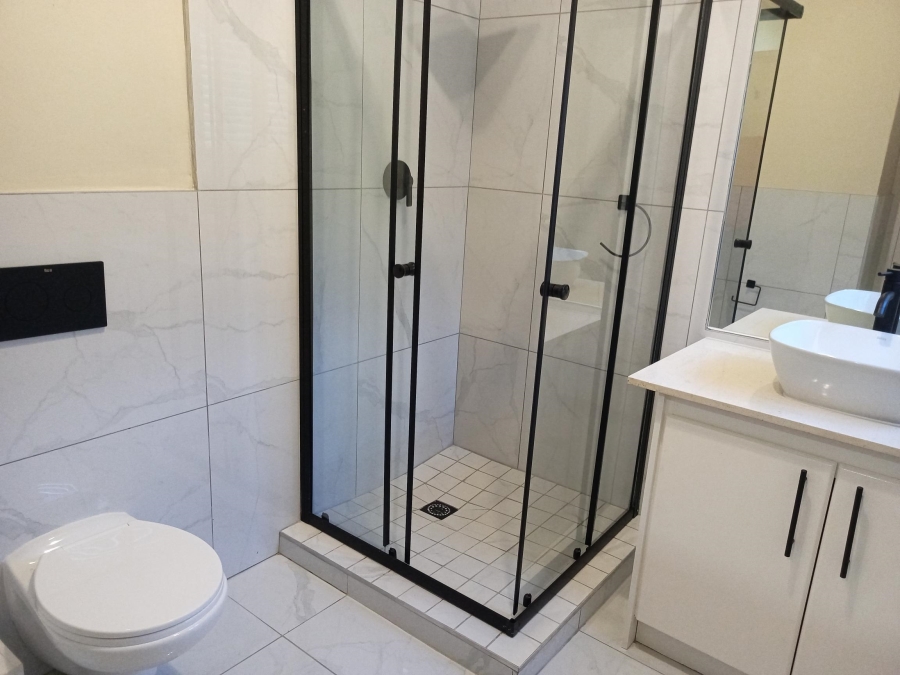 To Let 3 Bedroom Property for Rent in Sandown Gauteng