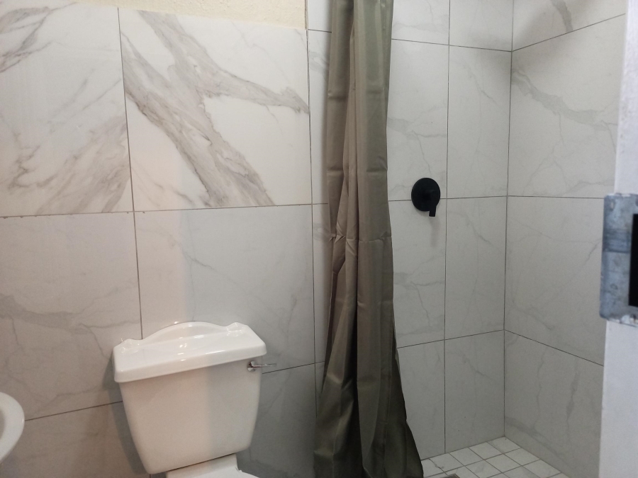 To Let 3 Bedroom Property for Rent in Sandown Gauteng