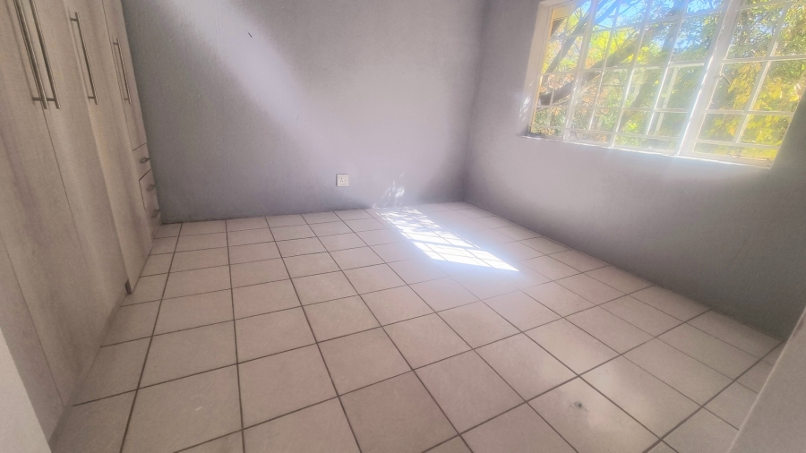 To Let 1 Bedroom Property for Rent in President Park Gauteng