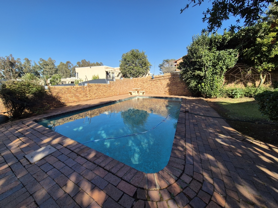 2 Bedroom Property for Sale in Bruma Gauteng