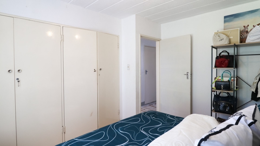 2 Bedroom Property for Sale in Morningside Gauteng