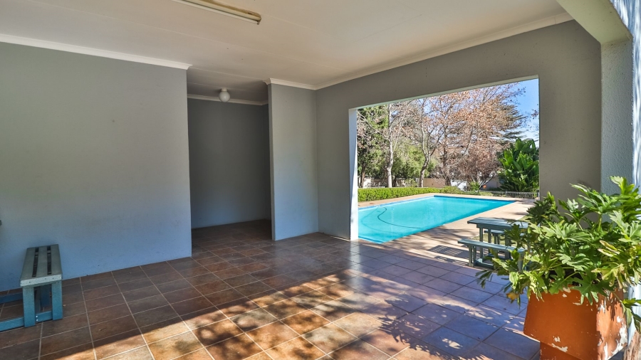 2 Bedroom Property for Sale in Morningside Gauteng