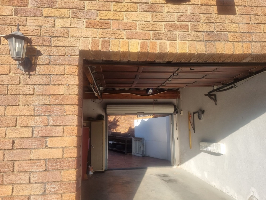3 Bedroom Property for Sale in Sandown Gauteng