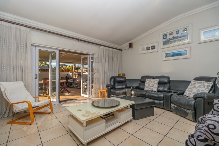 3 Bedroom Property for Sale in Sandown Gauteng