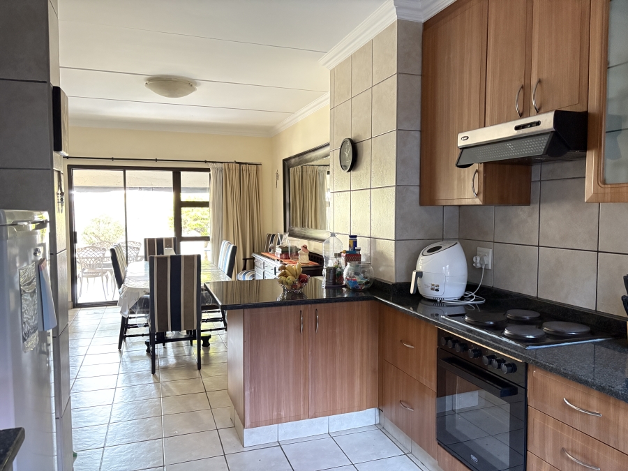 3 Bedroom Property for Sale in Fairland Gauteng