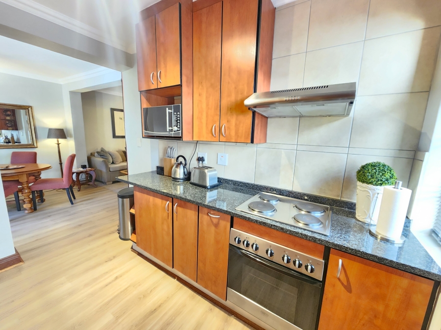 To Let 2 Bedroom Property for Rent in Waterkloof Ridge Gauteng