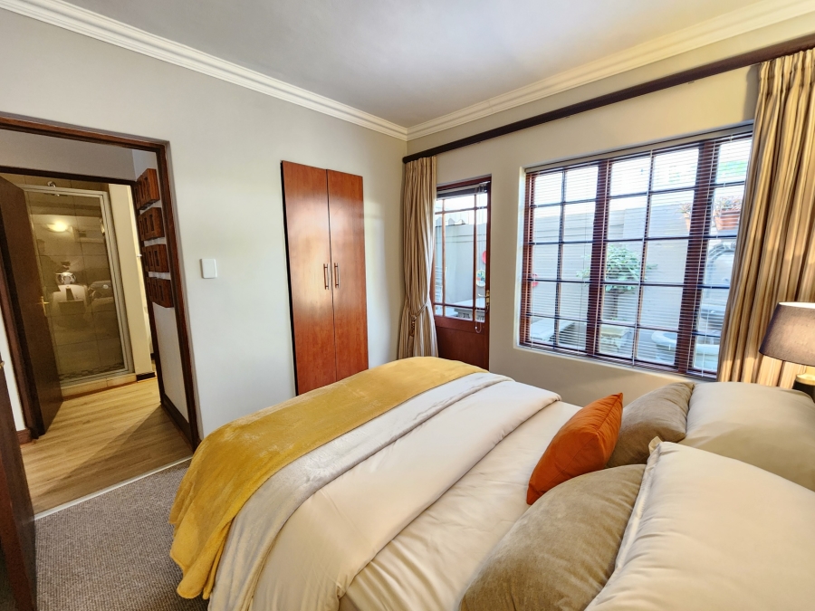 To Let 2 Bedroom Property for Rent in Waterkloof Ridge Gauteng