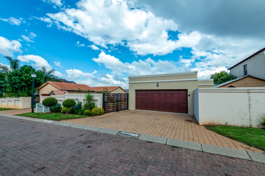 To Let 3 Bedroom Property for Rent in Summerset Gauteng