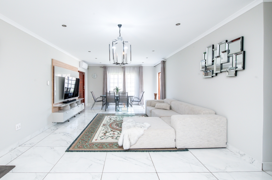 To Let 3 Bedroom Property for Rent in Summerset Gauteng
