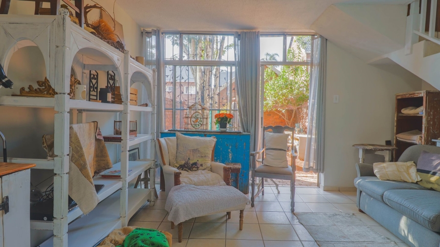 1 Bedroom Property for Sale in Pierre Van Ryneveld Gauteng
