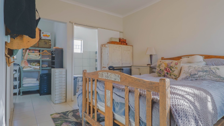 1 Bedroom Property for Sale in Pierre Van Ryneveld Gauteng