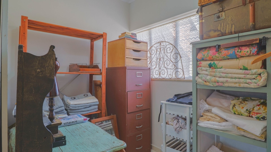 1 Bedroom Property for Sale in Pierre Van Ryneveld Gauteng