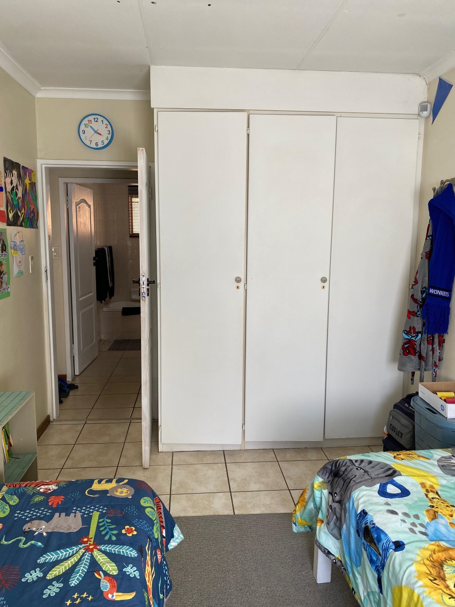 3 Bedroom Property for Sale in Annlin Gauteng