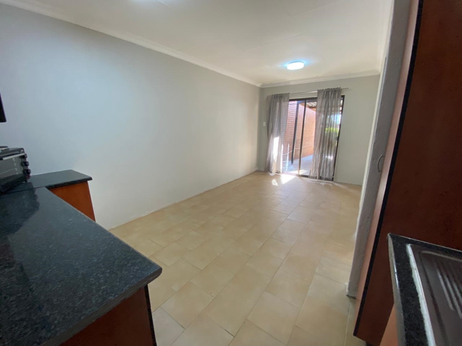 3 Bedroom Property for Sale in Annlin Gauteng