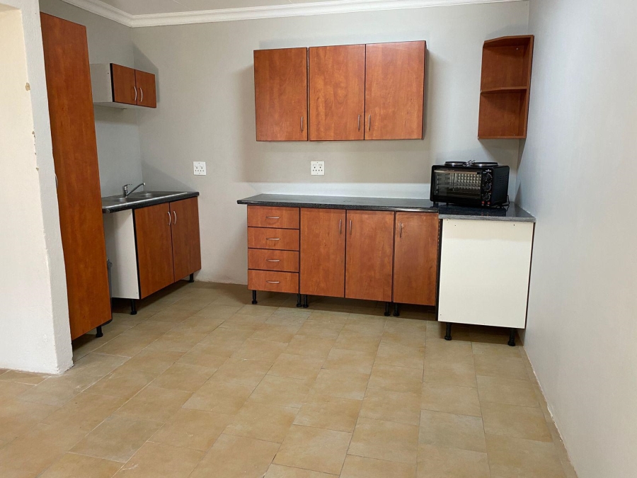 3 Bedroom Property for Sale in Annlin Gauteng