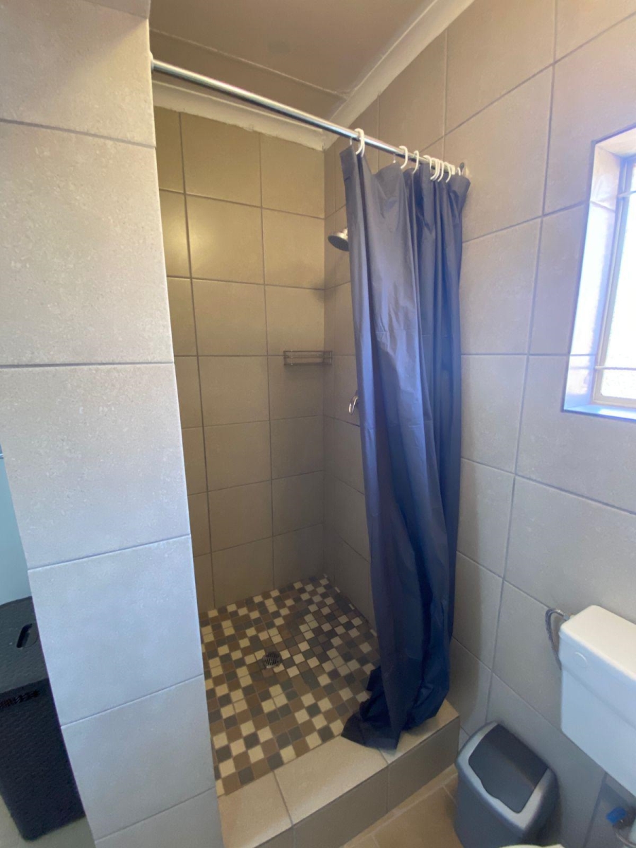 3 Bedroom Property for Sale in Annlin Gauteng