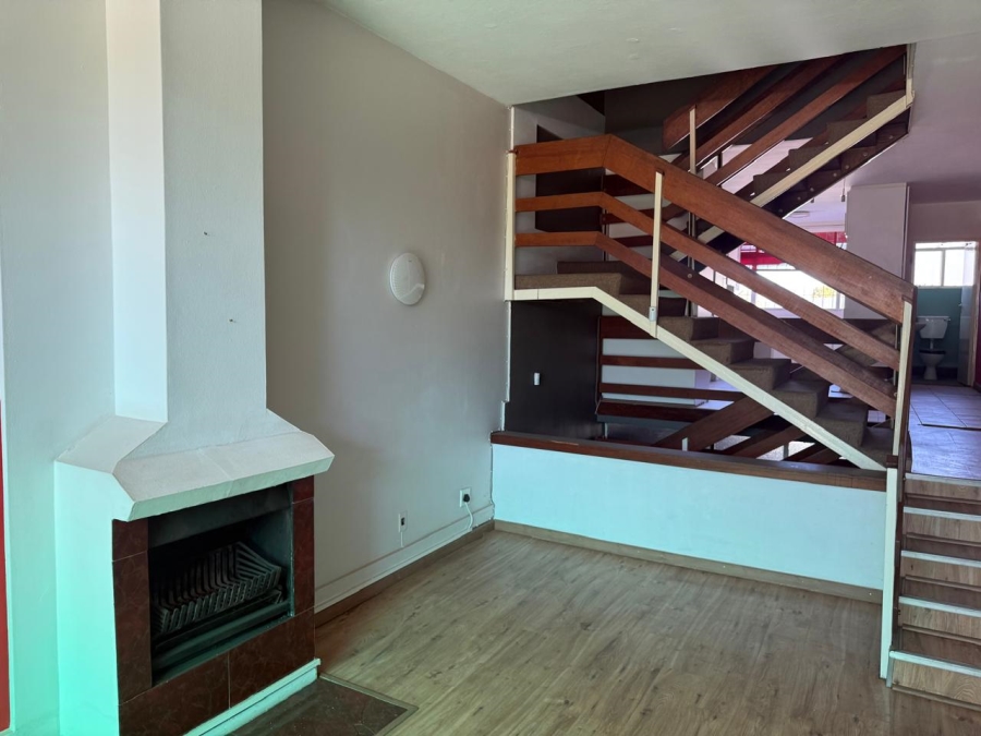 2 Bedroom Property for Sale in Florida Gauteng