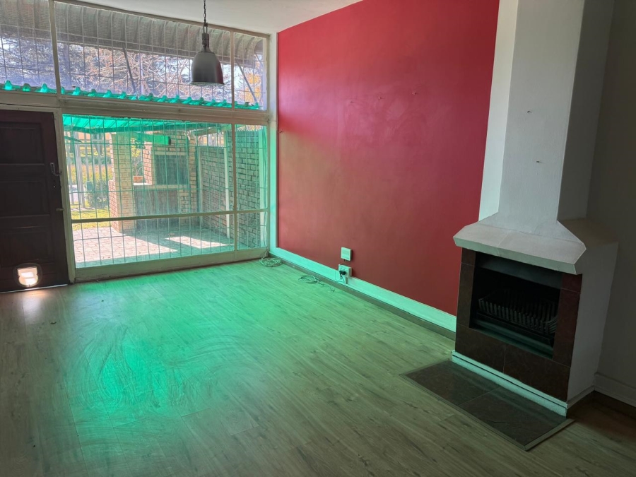 2 Bedroom Property for Sale in Florida Gauteng