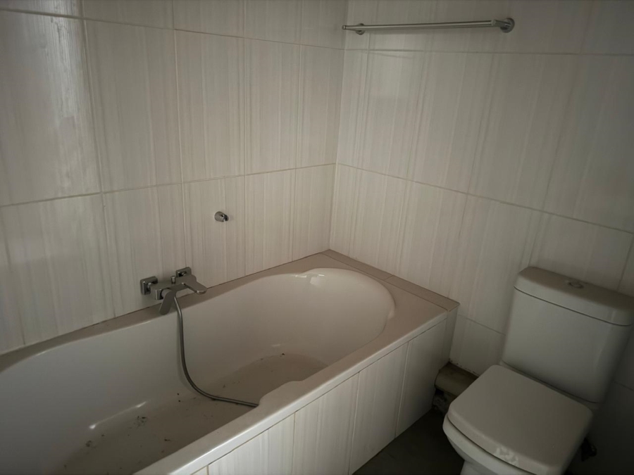 2 Bedroom Property for Sale in Florida Gauteng