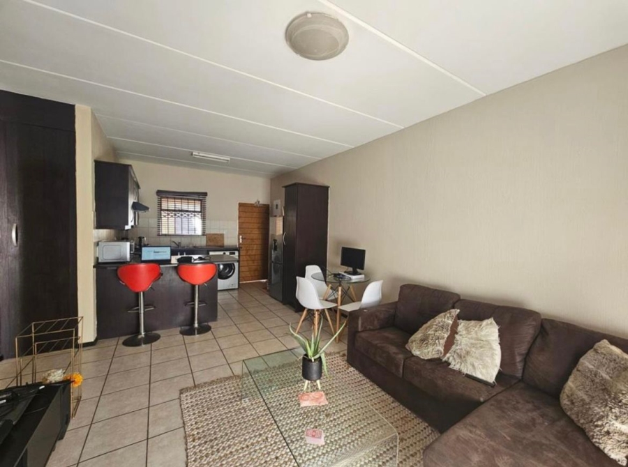 2 Bedroom Property for Sale in North Riding Gauteng