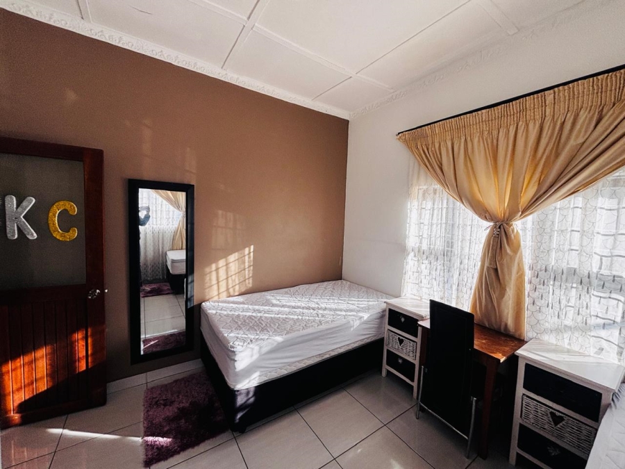 To Let 1 Bedroom Property for Rent in Krugersdorp West Gauteng