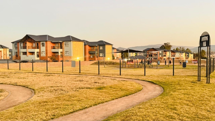 2 Bedroom Property for Sale in Olifantsvlei Gauteng