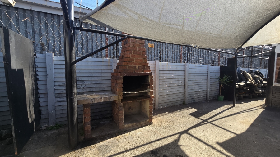 To Let 0 Bedroom Property for Rent in Edenvale Central Gauteng