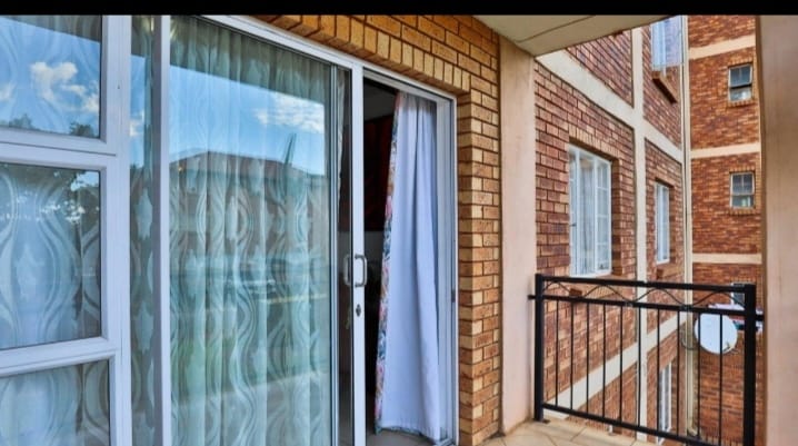 3 Bedroom Property for Sale in Karenpark Gauteng