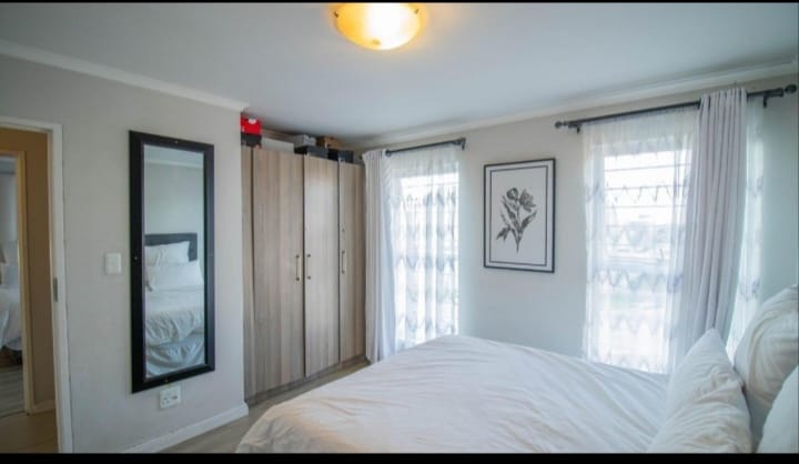 3 Bedroom Property for Sale in Blue Hills Gauteng