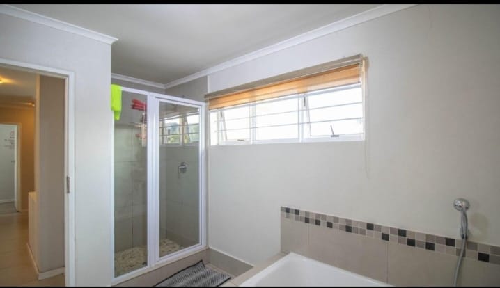 3 Bedroom Property for Sale in Blue Hills Gauteng