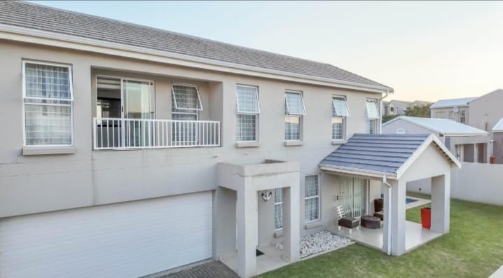 3 Bedroom Property for Sale in Blue Hills Gauteng
