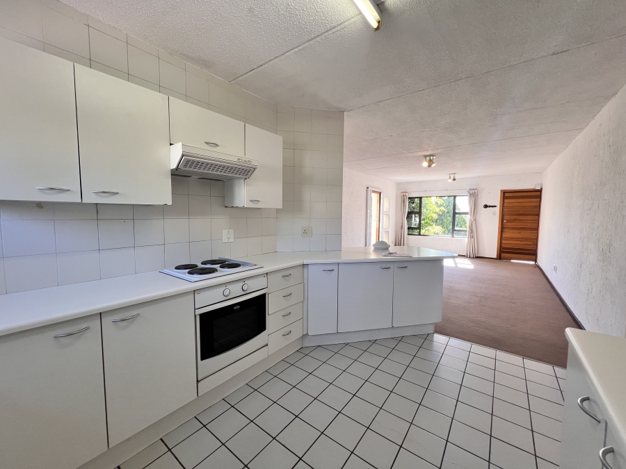 2 Bedroom Property for Sale in Sunninghill Gauteng