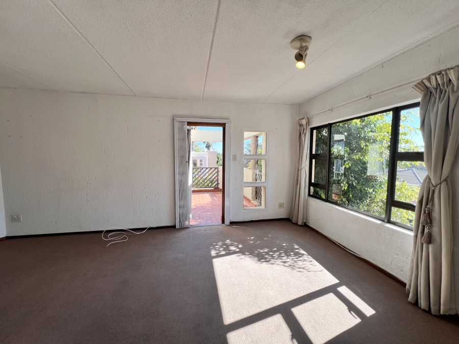 2 Bedroom Property for Sale in Sunninghill Gauteng