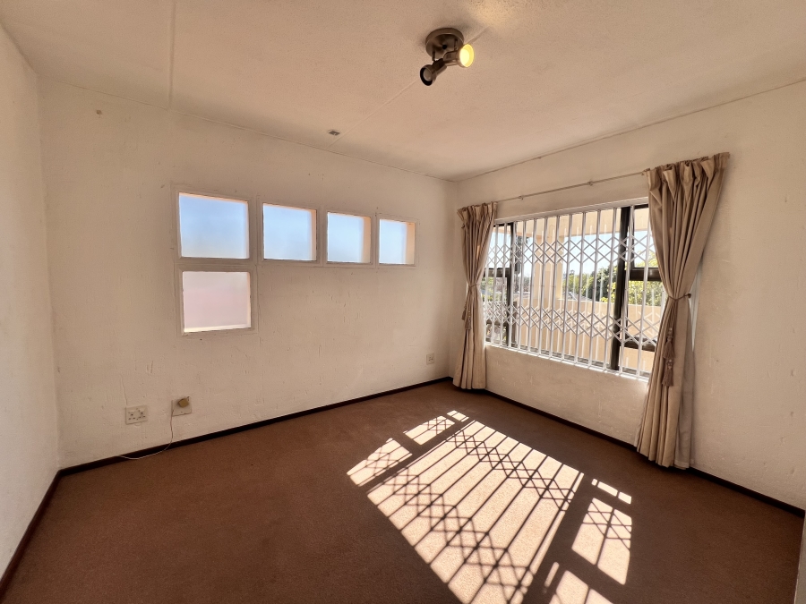 2 Bedroom Property for Sale in Sunninghill Gauteng