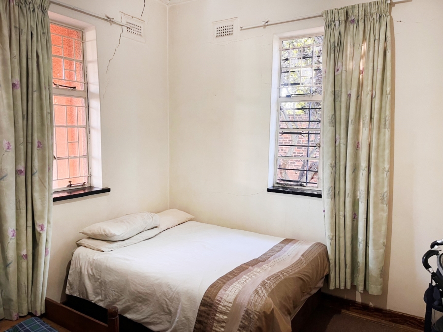 3 Bedroom Property for Sale in Highlands North Gauteng