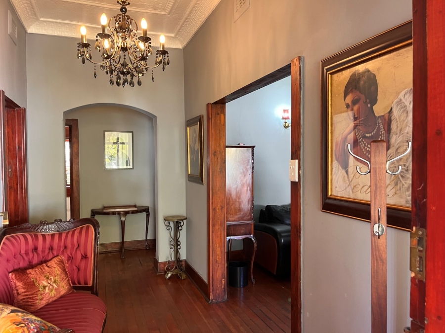 2 Bedroom Property for Sale in Highlands North Gauteng