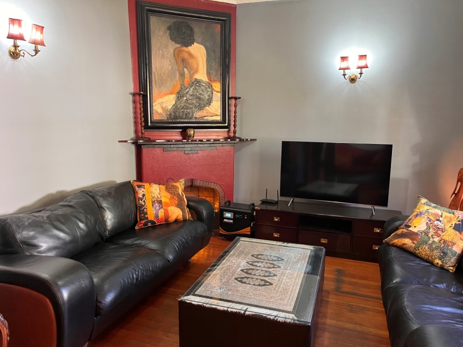 2 Bedroom Property for Sale in Highlands North Gauteng