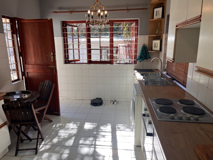 2 Bedroom Property for Sale in Highlands North Gauteng