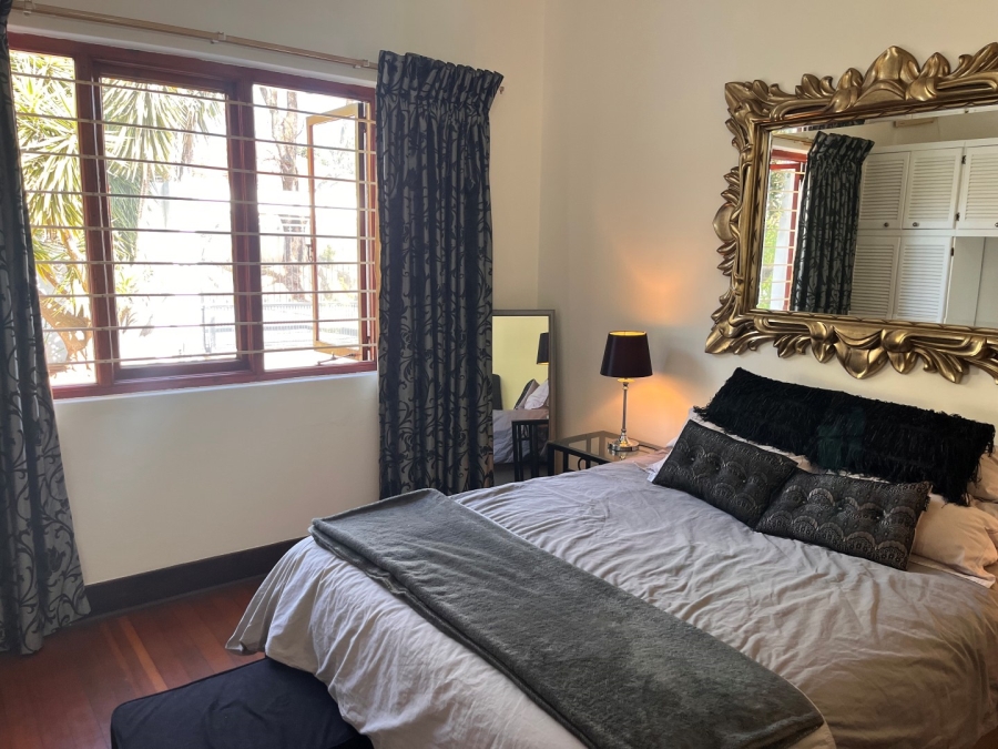 2 Bedroom Property for Sale in Highlands North Gauteng