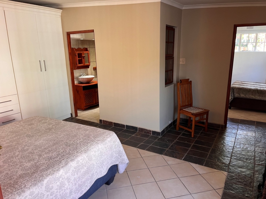 2 Bedroom Property for Sale in Highlands North Gauteng