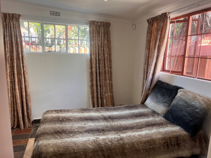 2 Bedroom Property for Sale in Highlands North Gauteng