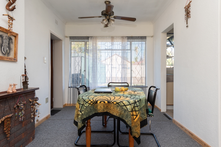 3 Bedroom Property for Sale in Brackendowns Gauteng