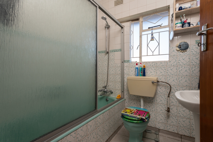 3 Bedroom Property for Sale in Brackendowns Gauteng