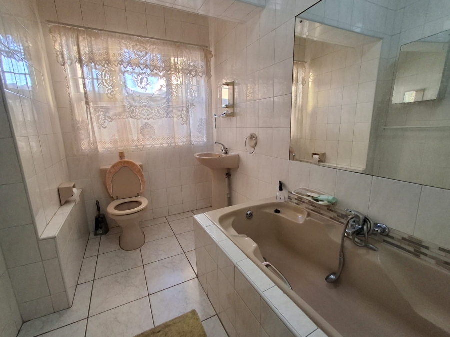 3 Bedroom Property for Sale in Primrose Gauteng