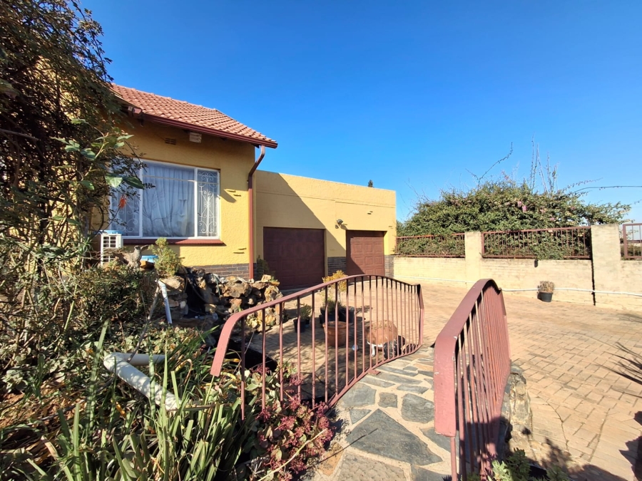 3 Bedroom Property for Sale in Primrose Gauteng