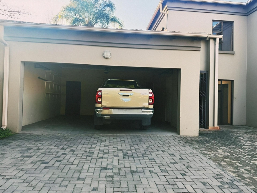 To Let 3 Bedroom Property for Rent in Honeydew Ridge Gauteng