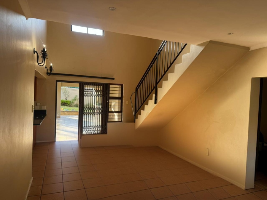 To Let 3 Bedroom Property for Rent in Honeydew Ridge Gauteng