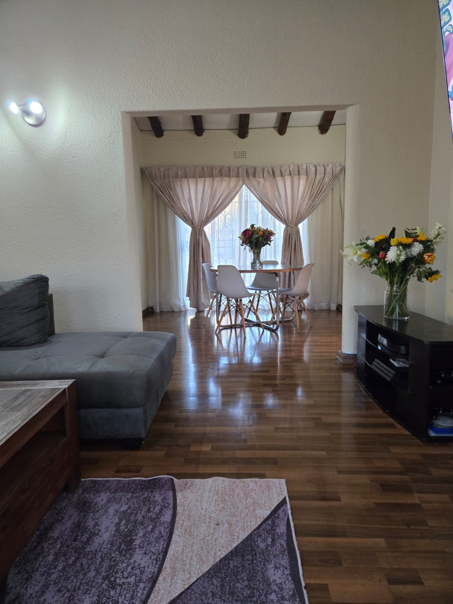 To Let 3 Bedroom Property for Rent in Croydon Gauteng