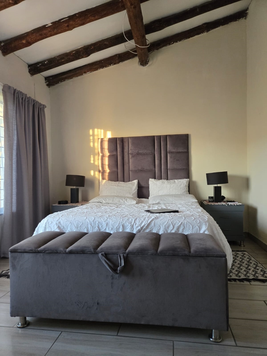To Let 3 Bedroom Property for Rent in Croydon Gauteng